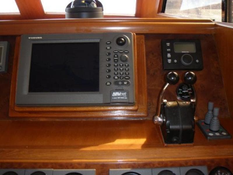 2005 Ocean Alexander Motor