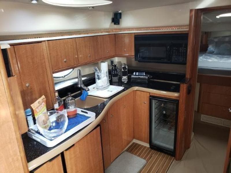 2002 Maxum 4200 SCR