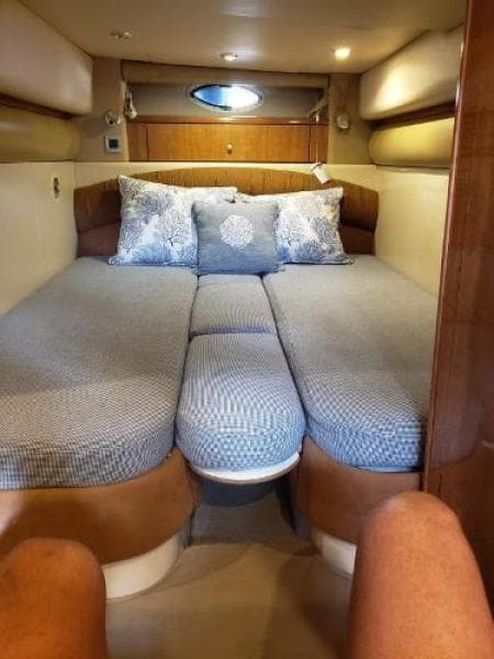 2002 Maxum 4200 SCR