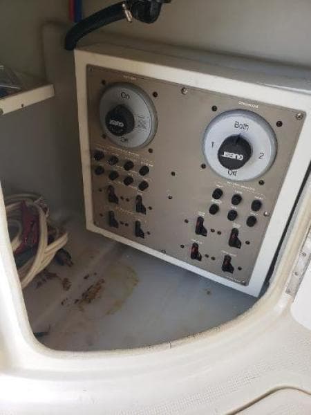 2002 Maxum 4200 SCR