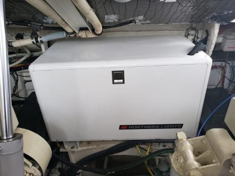 2002 Maxum 4200 SCR