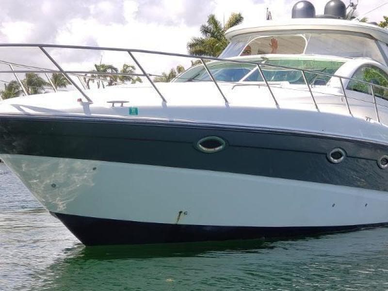 2002 Maxum 4200 SCR