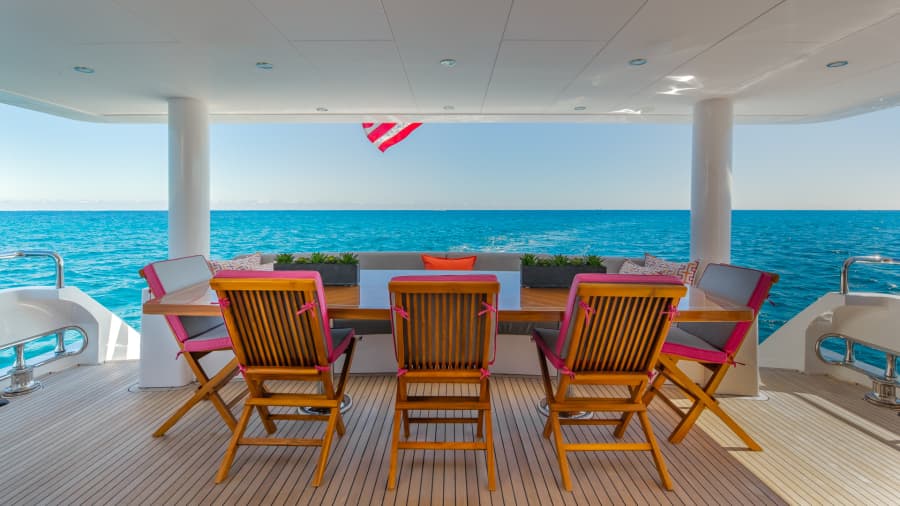 2028 Hargrave Raised Pilothouse