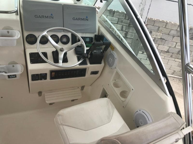 2003 Pursuit 2870 Walkaround