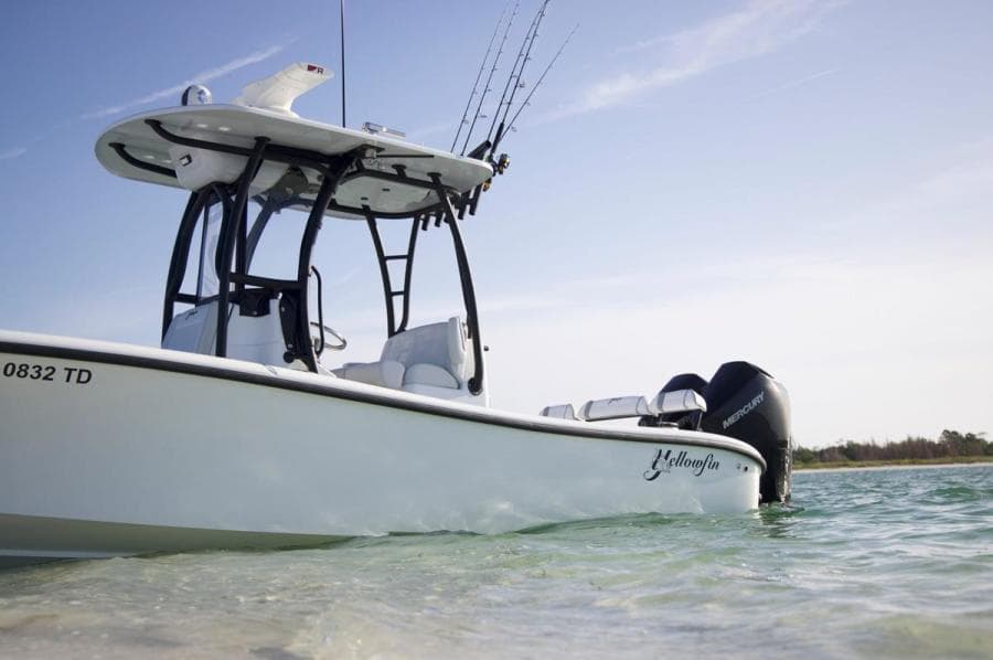 2026 Yellowfin 26 Hybrid