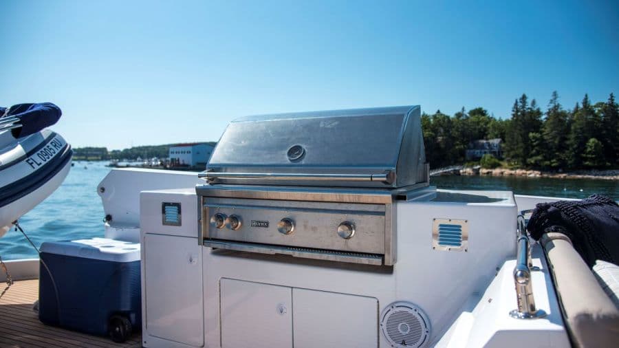 1998 Hatteras Sport Deck