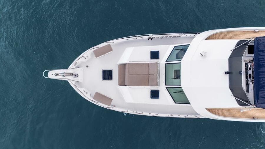 1998 Hatteras Sport Deck