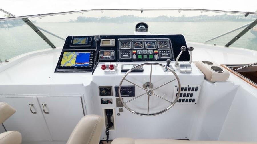 1998 Hatteras Sport Deck