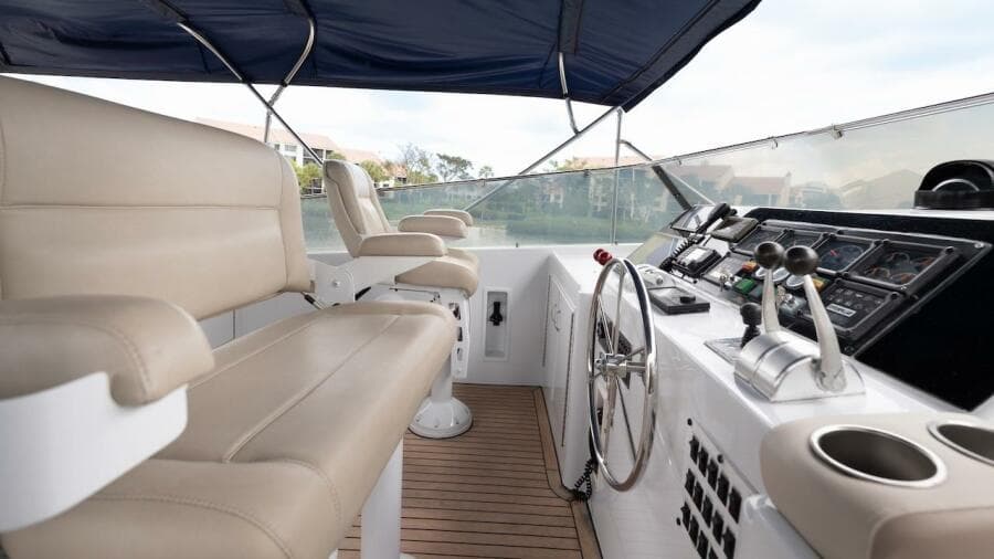 1998 Hatteras Sport Deck