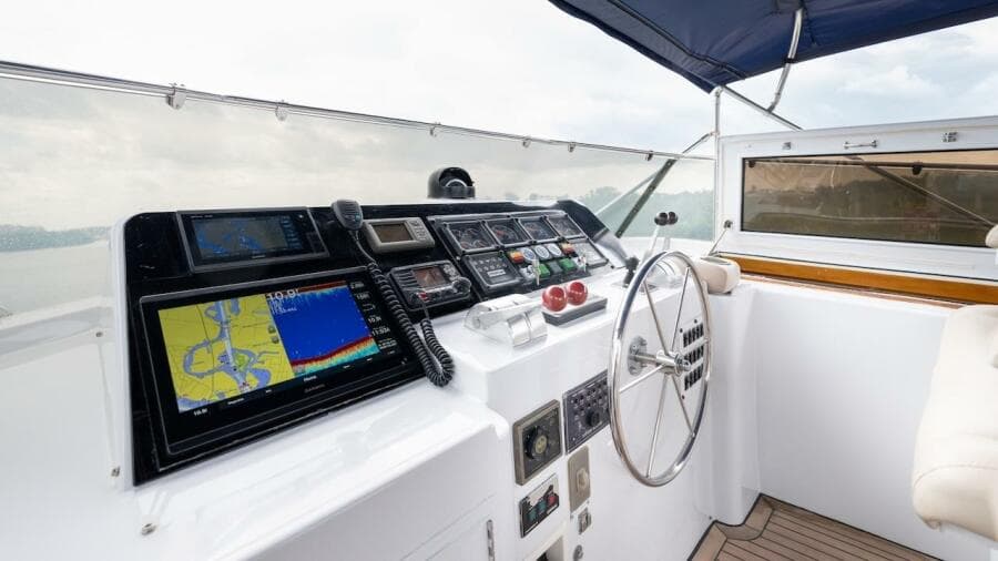 1998 Hatteras Sport Deck