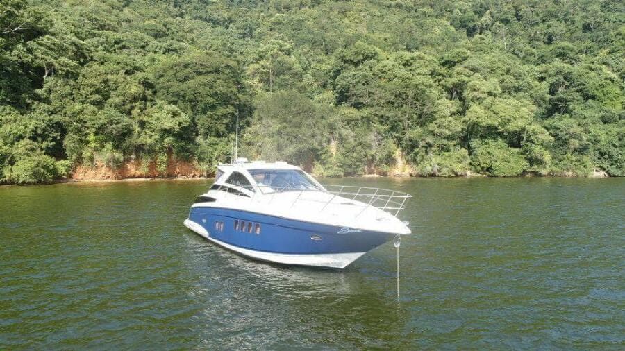 2009 Regal 5260