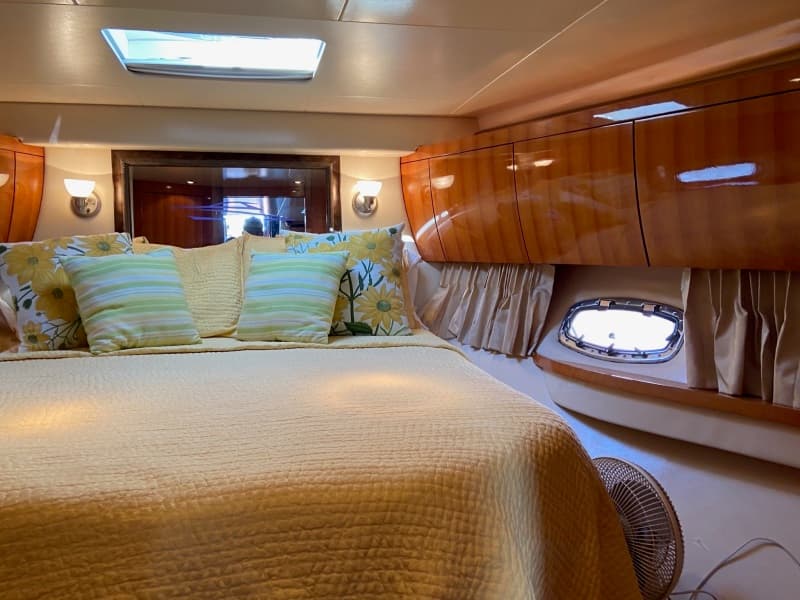 2009 Regal 5260