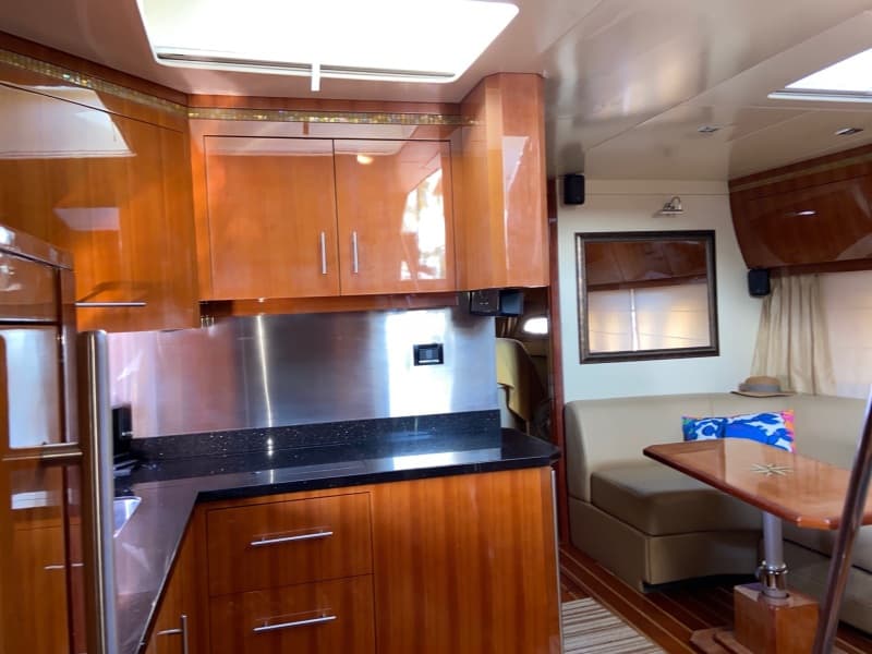 2009 Regal 5260