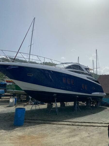 2009 Regal 5260