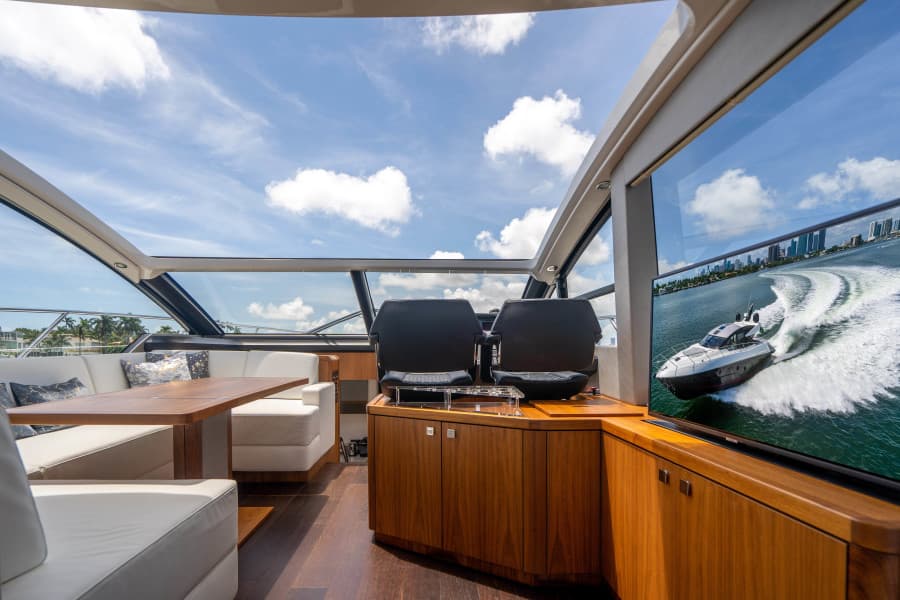 2019 Sunseeker Predator