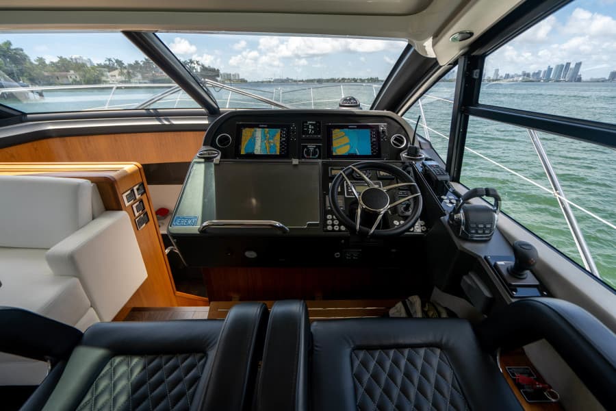 2019 Sunseeker Predator