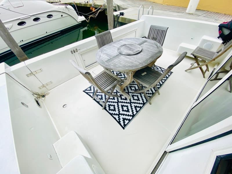 2003 Navigator 5700 Rival