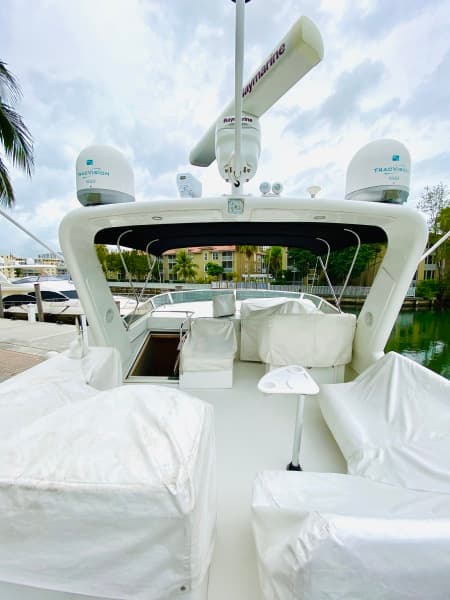 2003 Navigator 5700 Rival