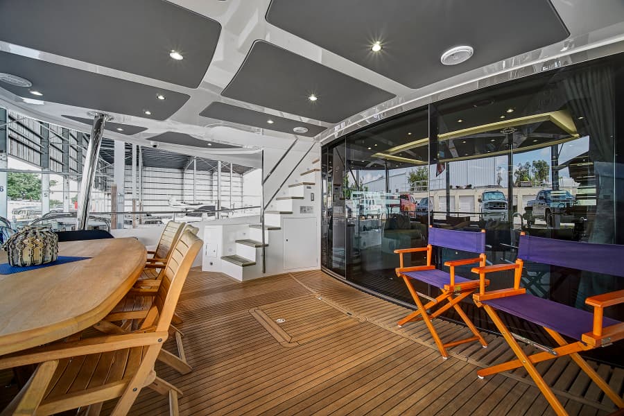 2019 Sunseeker 86 Yacht
