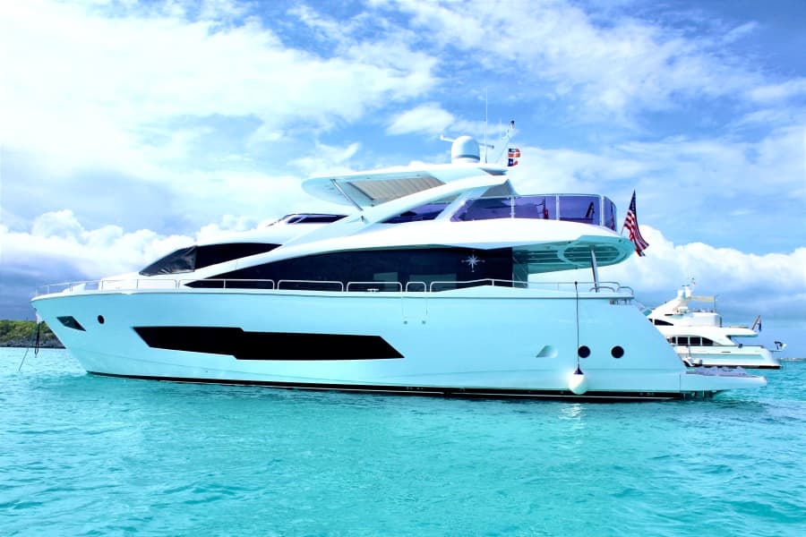 2019 Sunseeker 86 Yacht