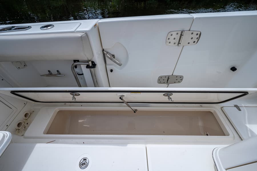 2017 Boston Whaler 370 Outrage