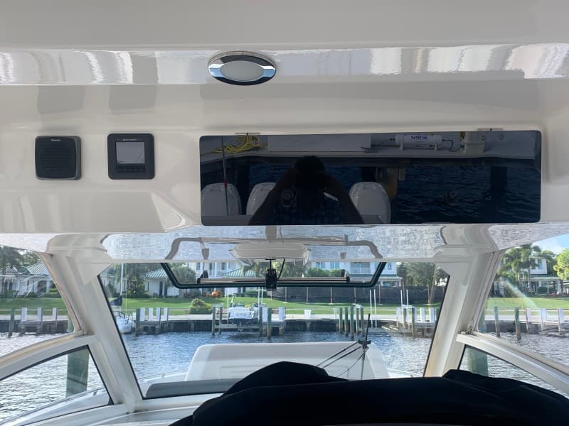 2017 Boston Whaler 420 Outrage