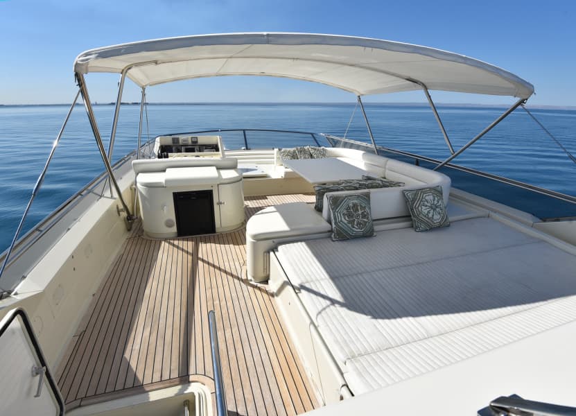 1997 Ferretti Yachts 80