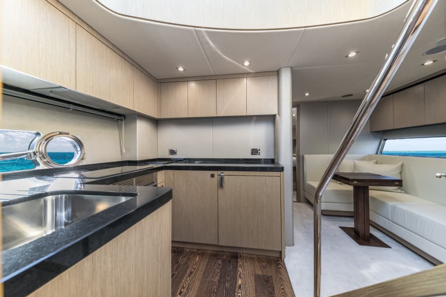 2017 Sunseeker Predator