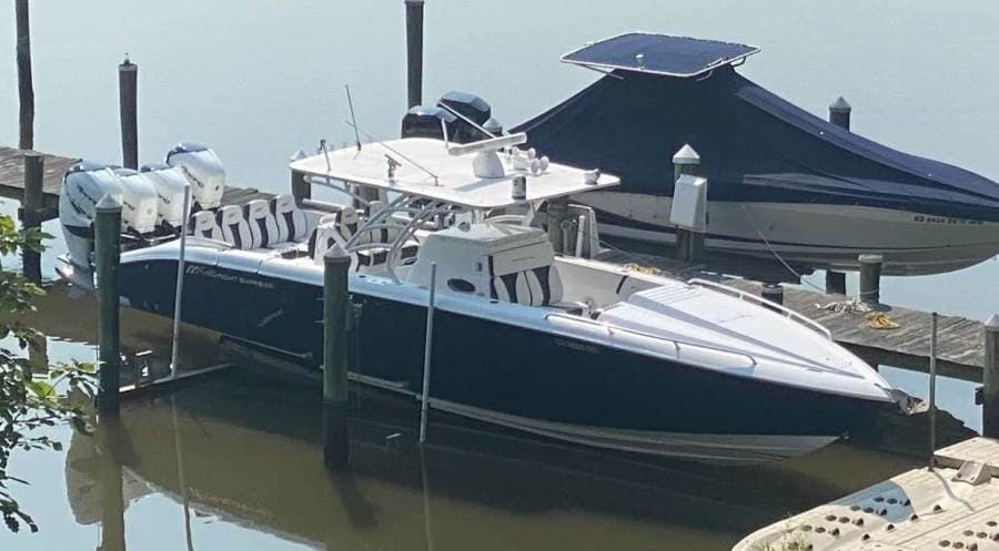 2019 Midnight Express 39 Cuddy