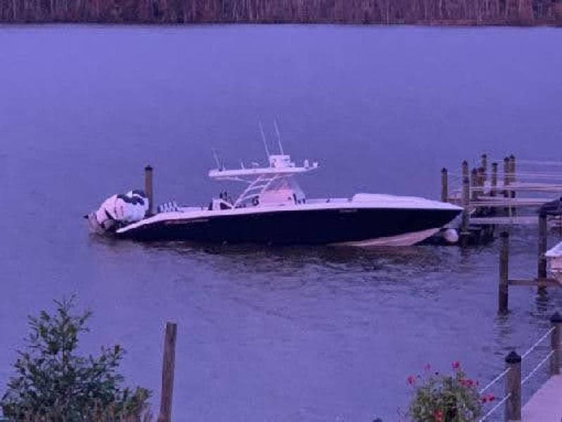 2019 Midnight Express 39 Cuddy