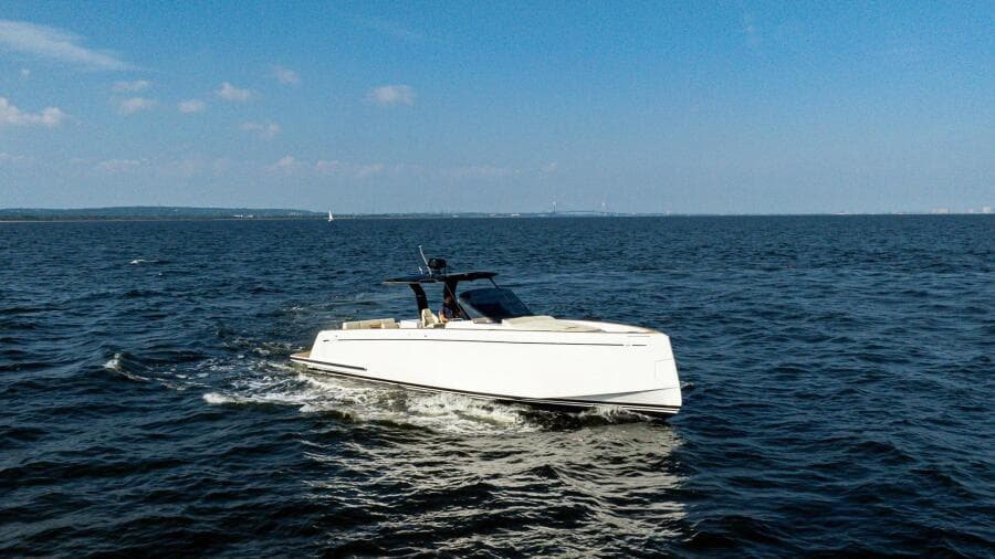 2025 Pardo Yachts 38 Walkaround