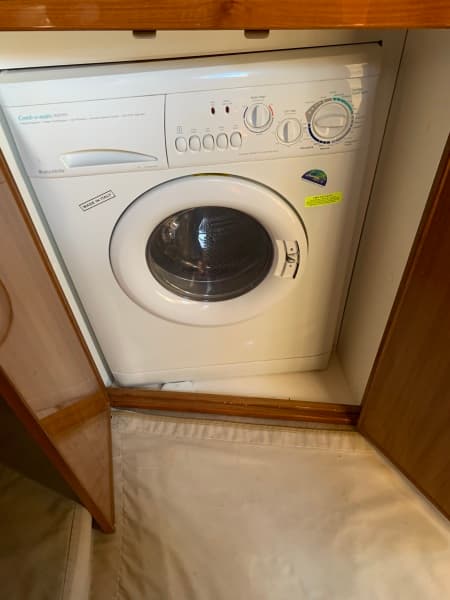 2008 Riviera 42 Flybridge