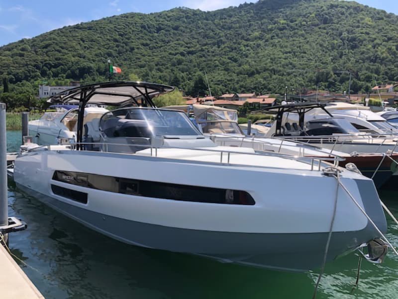2018 Invictus 370 GT