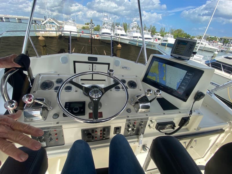 1986 Hatteras Sport Fish Convertible