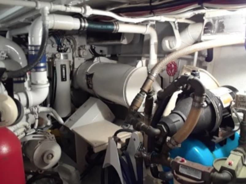 1965 Burger Cockpit Flybridge Motor Yacht