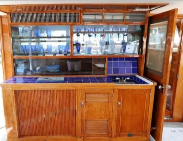 1965 Burger Cockpit Flybridge Motor Yacht