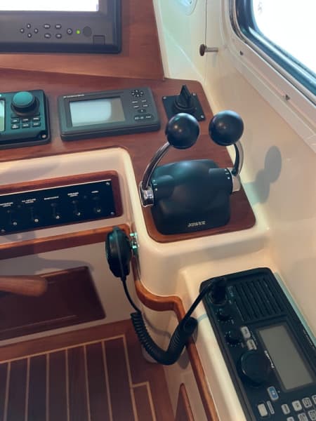 2007 Northern Bay 38