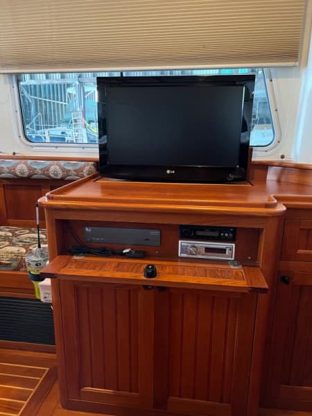 2007 Northern Bay 38