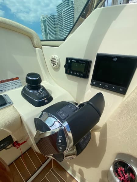 2018 Chris-Craft Corsair 34