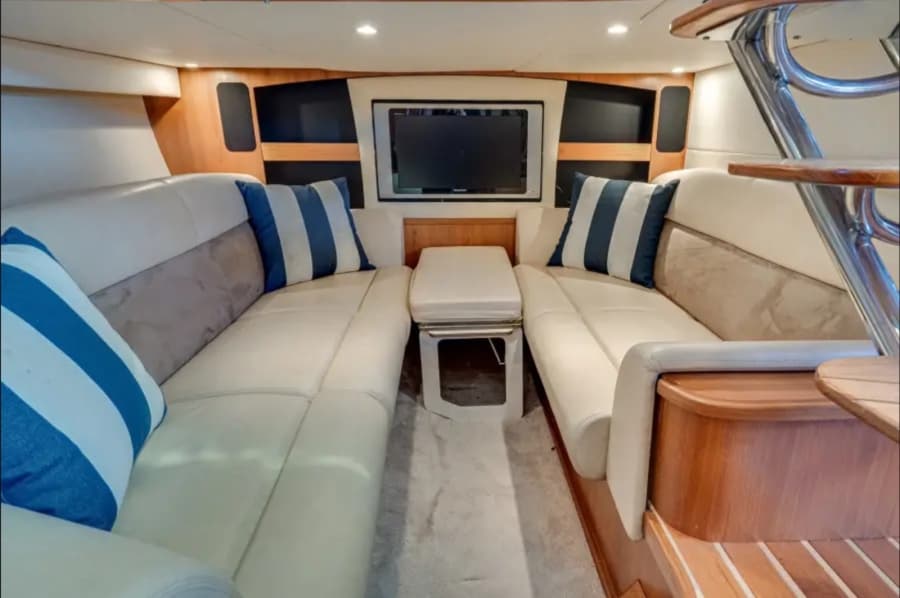 2008 Tiara Yachts 3900 Sovran