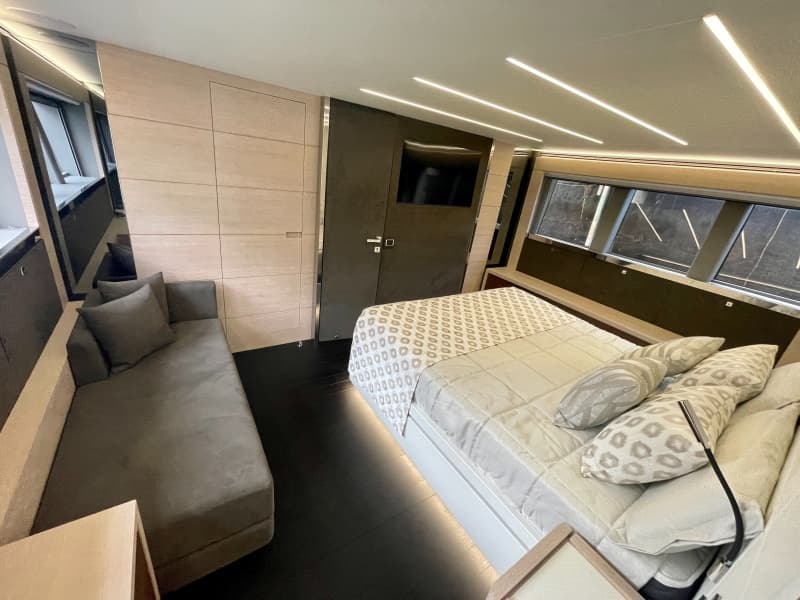 2021 Astondoa 66 Flybridge