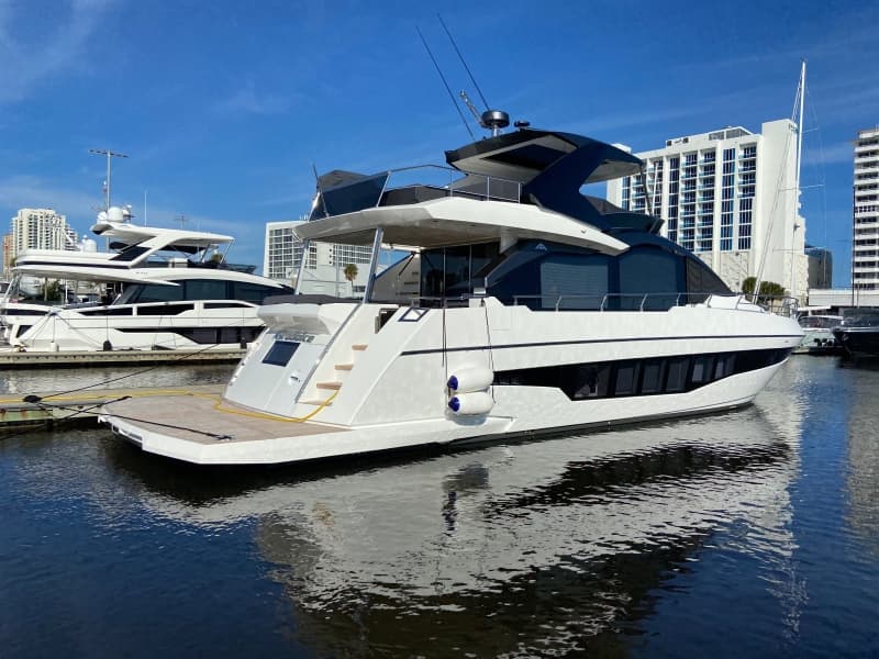 2021 Astondoa 66 Flybridge