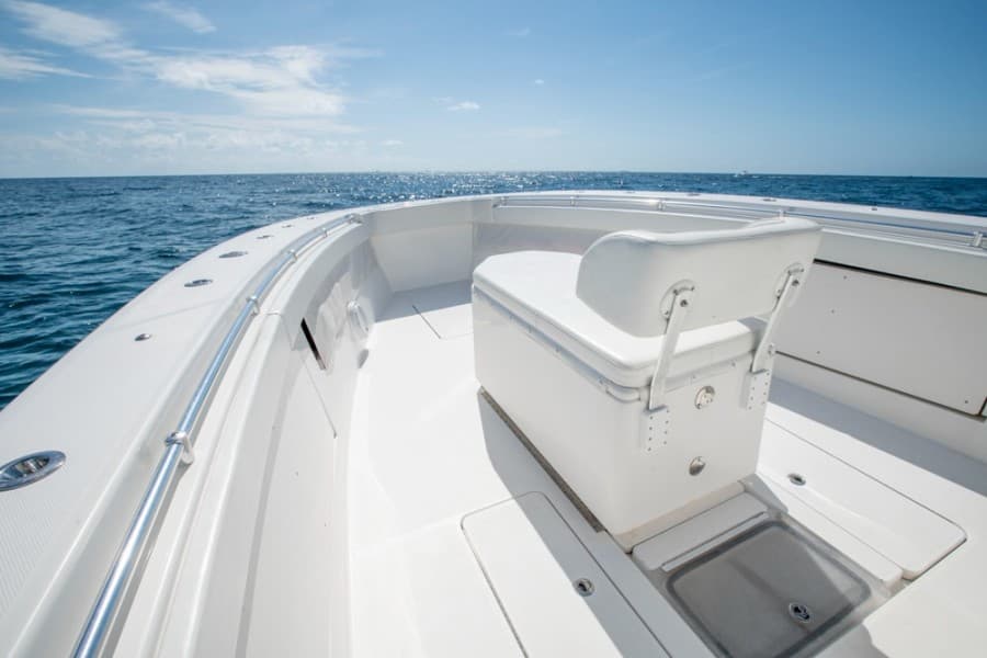 2011 Invincible 42CC