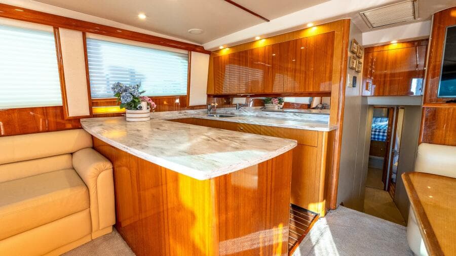2002 Viking 52 Convertible