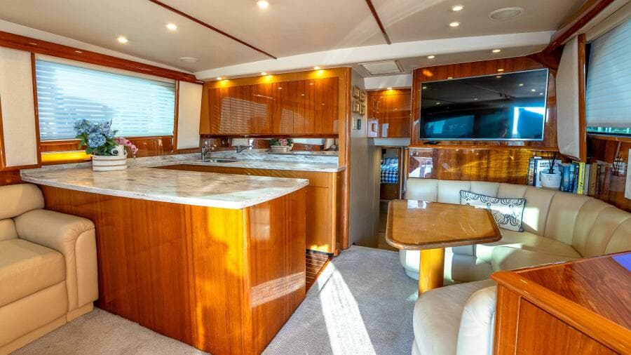 2002 Viking 52 Convertible
