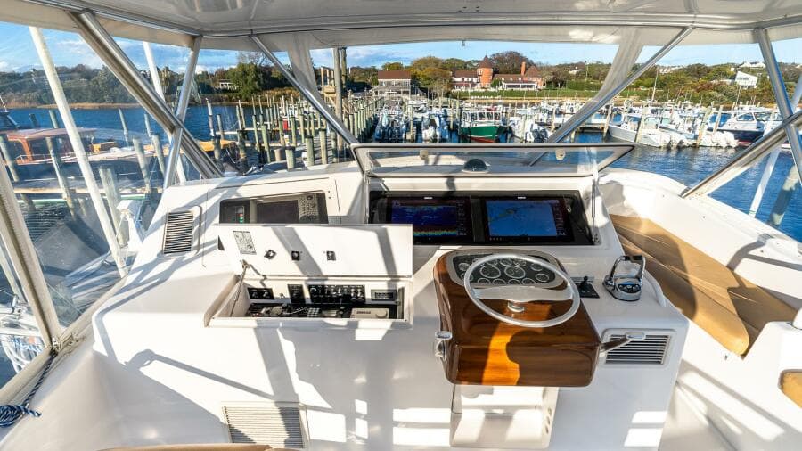 2002 Viking 52 Convertible