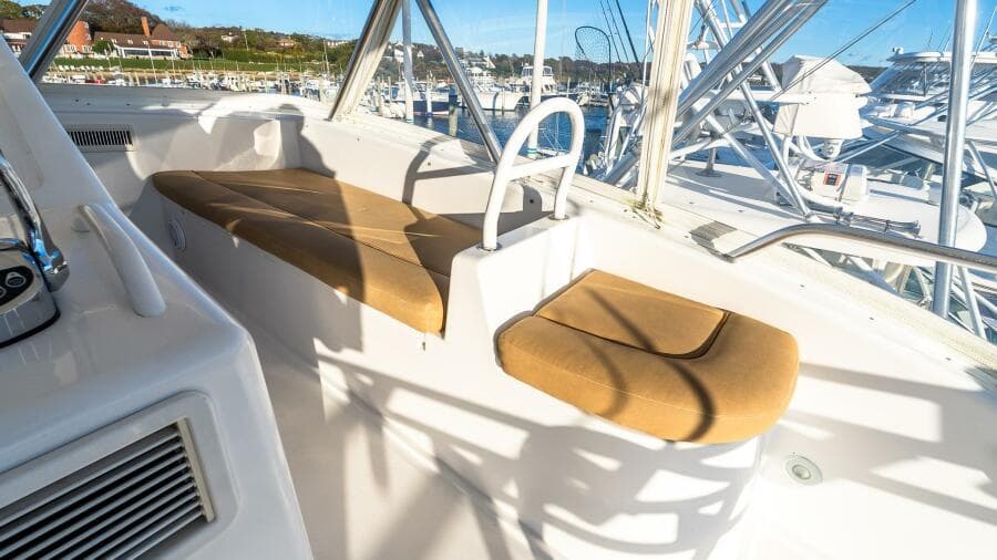 2002 Viking 52 Convertible