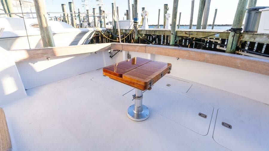 2002 Viking 52 Convertible