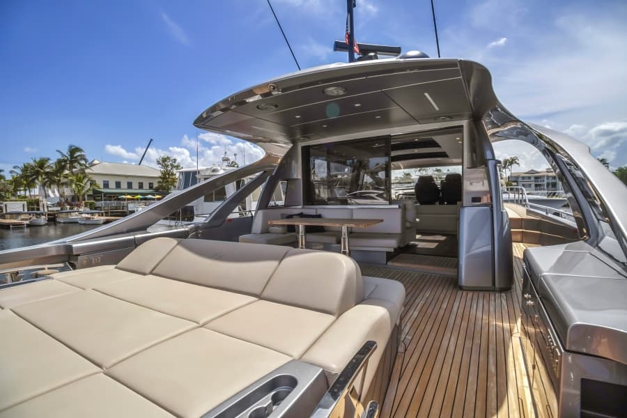 2020 Pershing 7X