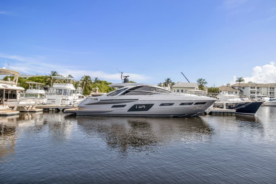 2020 Pershing 7X